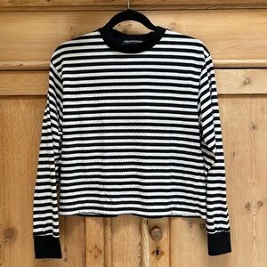 Brandy Melville Black White  Long Sleeve Top One Size